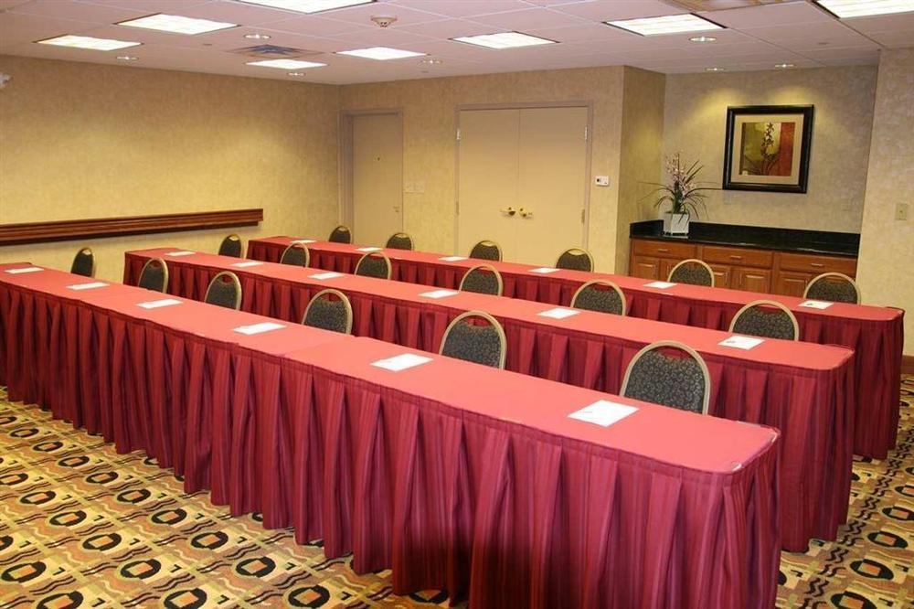 Hampton Inn & Suites Davenport Faciliteiten foto
