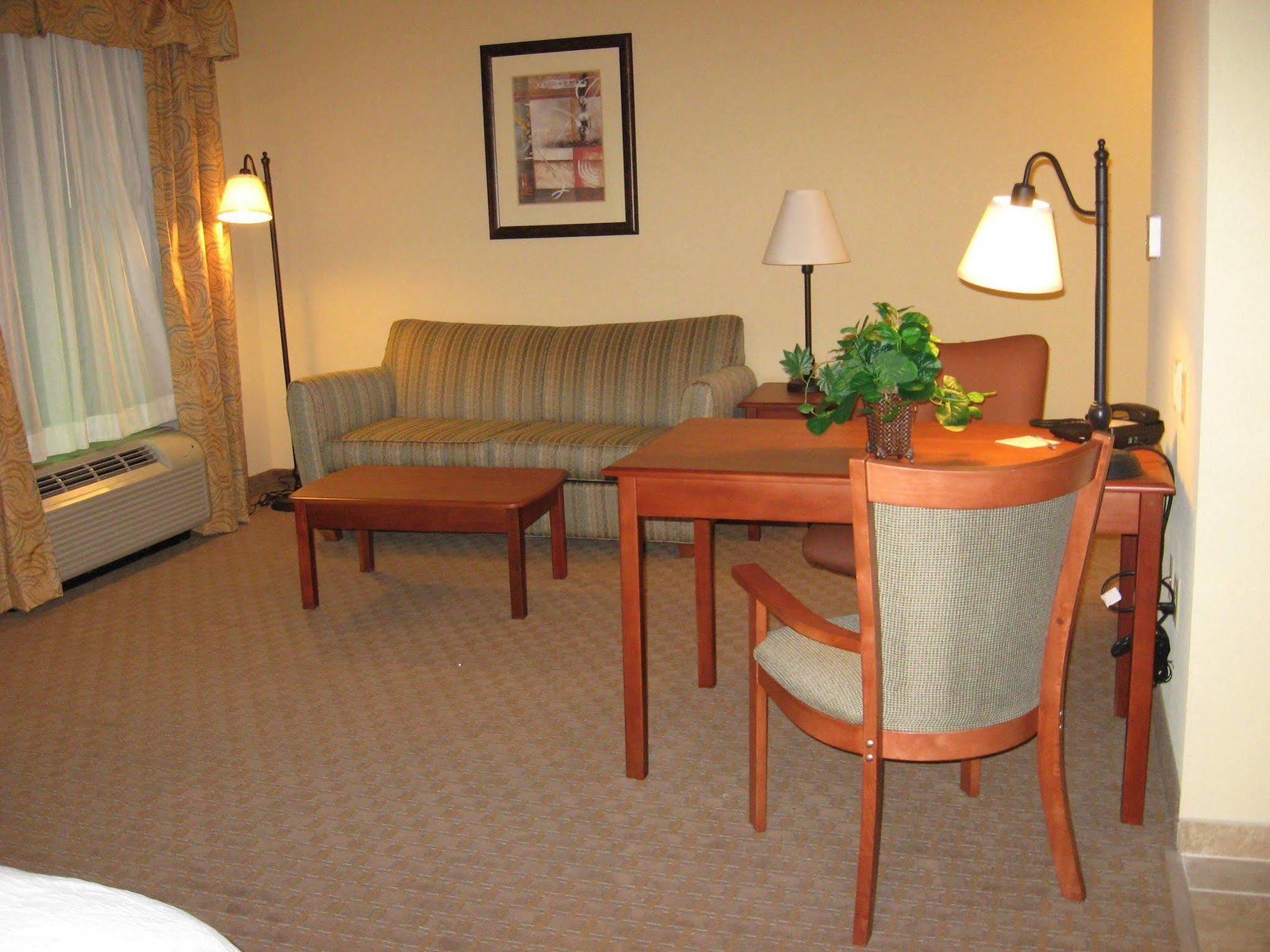Hampton Inn & Suites Davenport Kamer foto